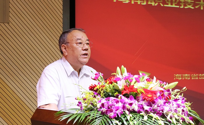 谈球吧体育客户端图片