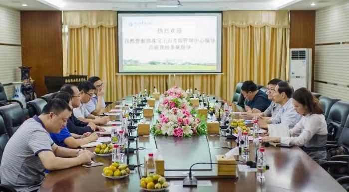 谈球吧体育超级联赛图片