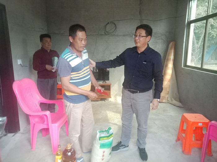 谈球吧体育平台图片