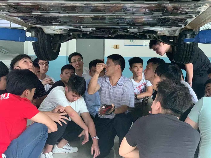 谈球吧体育稳定线路图片