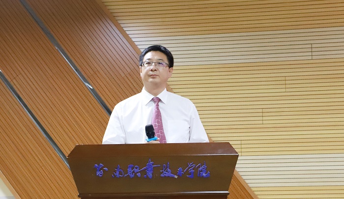 谈球吧体育客户端图片