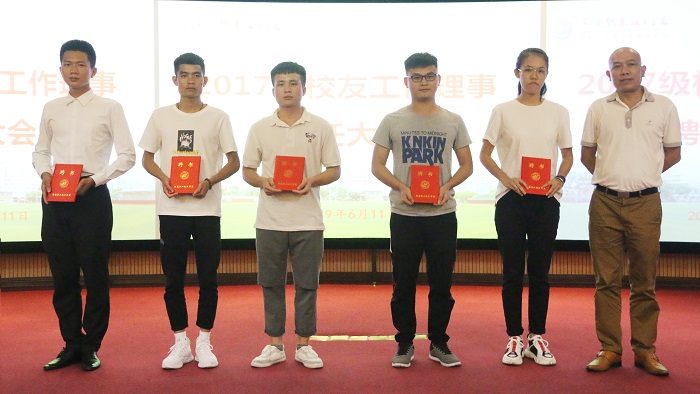谈球吧体育欧洲杯图片