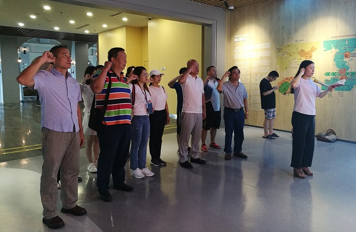 谈球吧体育备用网址图片