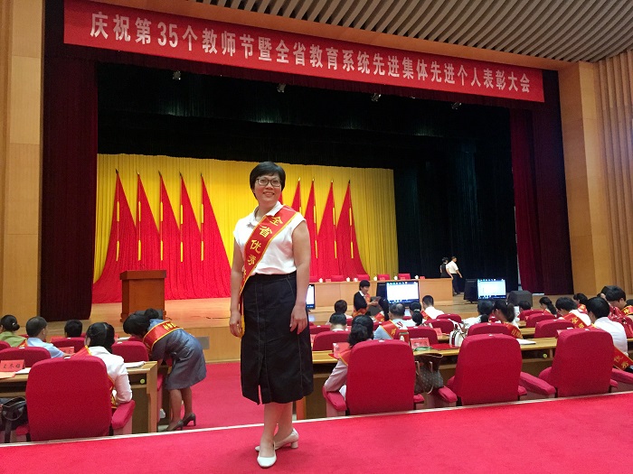 谈球吧体育手机版图片