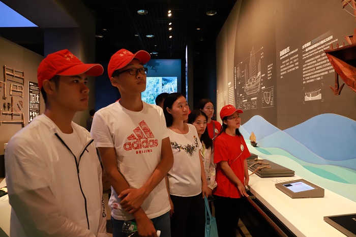 谈球吧体育稳定线路图片