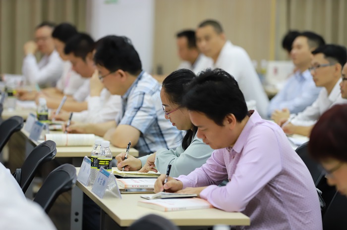 谈球吧体育体育频道图片