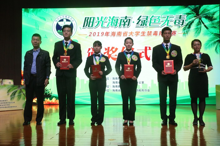 谈球吧体育体育频道图片