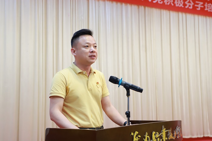 谈球吧体育指定入口图片