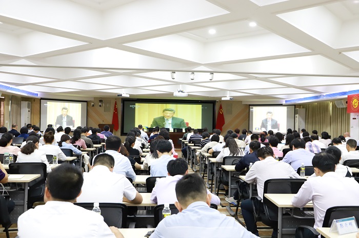 谈球吧体育官方指定端图片