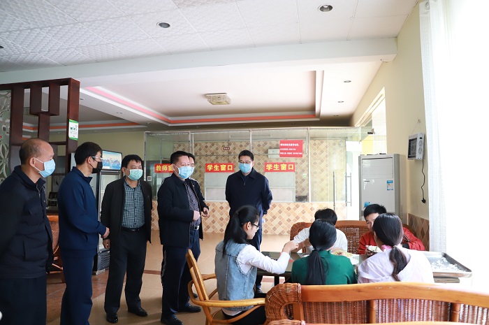 谈球吧体育官方指定端图片