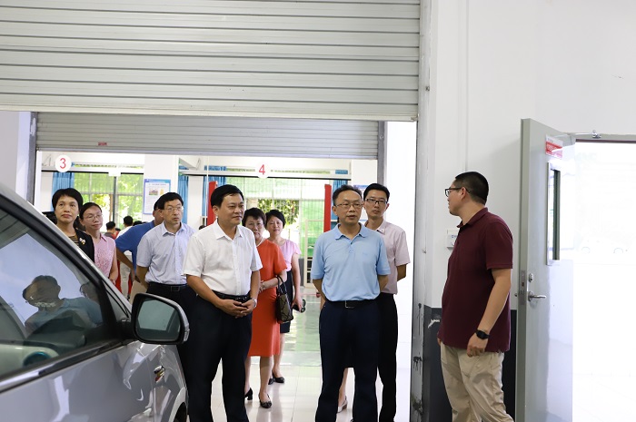 谈球吧体育安全通道图片