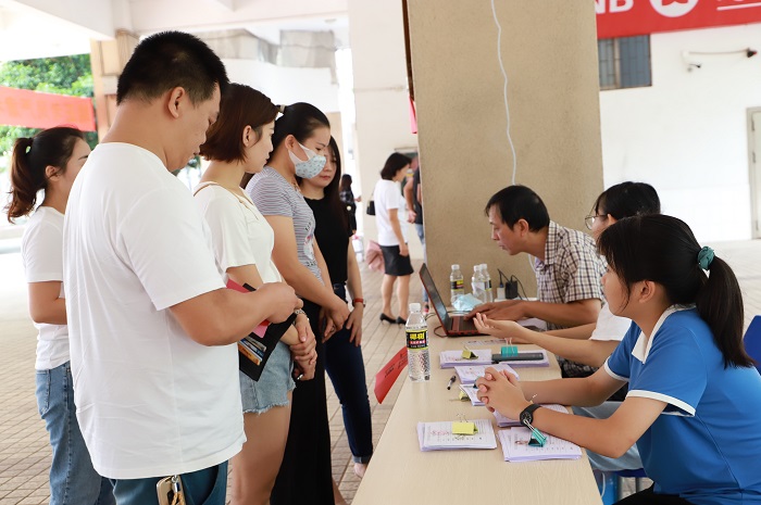 谈球吧体育指定通道图片