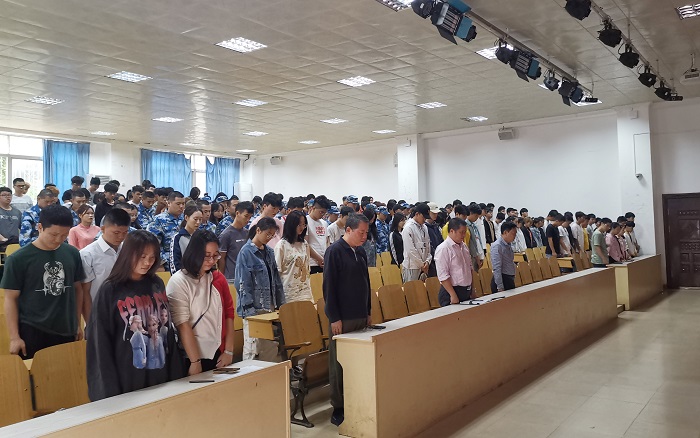 谈球吧体育体育频道图片