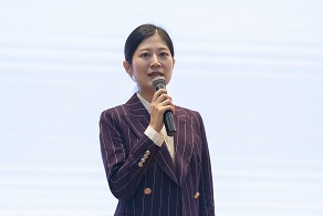 谈球吧体育APP下载图片
