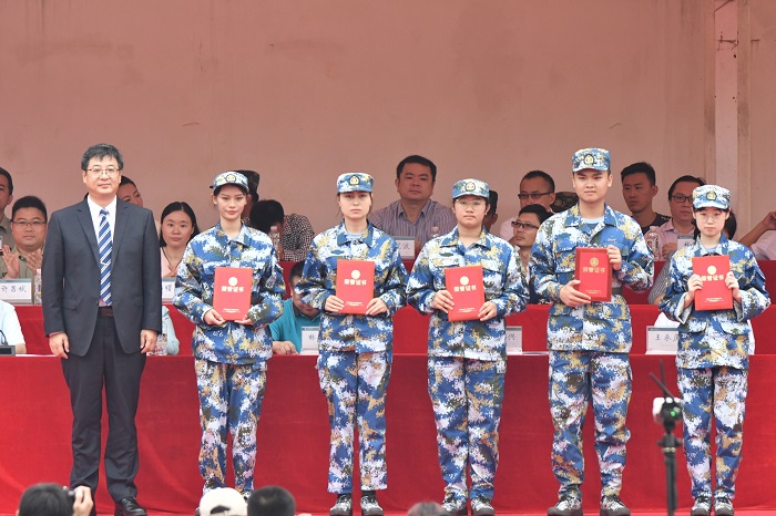 谈球吧体育备用网址图片