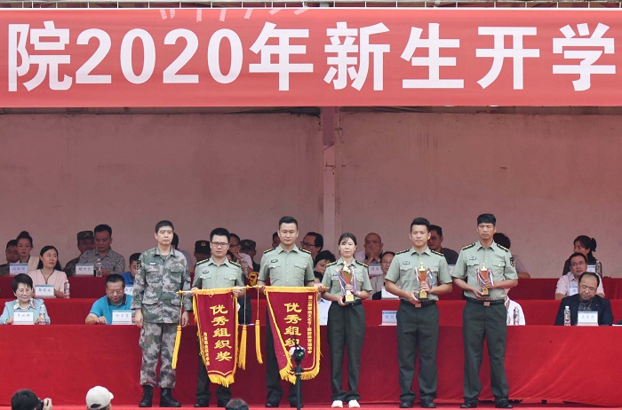 谈球吧体育指定通道图片