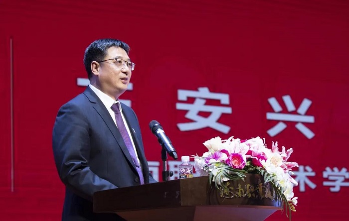 谈球吧体育指定入口图片