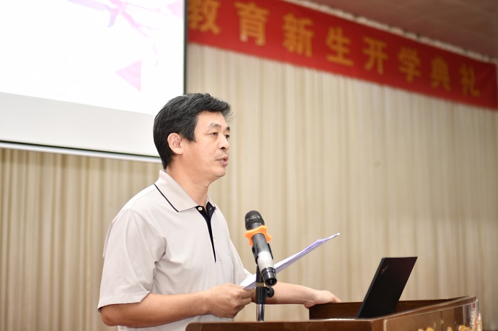 谈球吧体育手机版图片