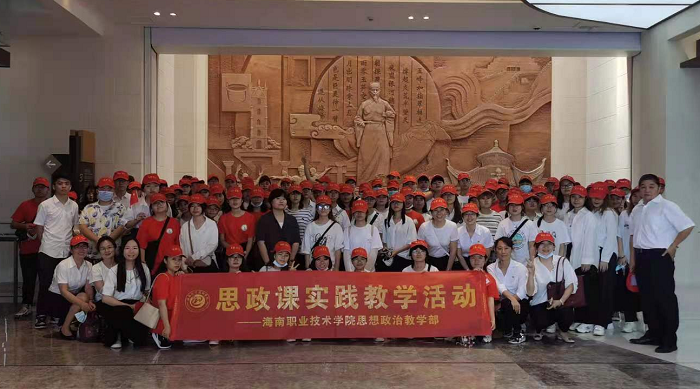 谈球吧体育体育频道图片
