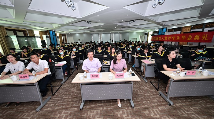 谈球吧体育核心通道图片