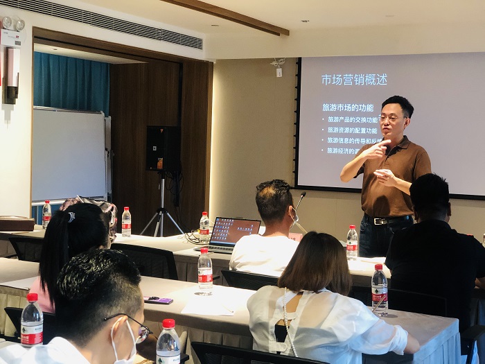 谈球吧体育安全通道图片