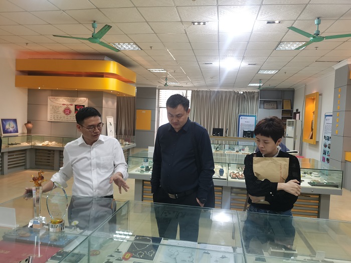 谈球吧体育赛事快讯图片