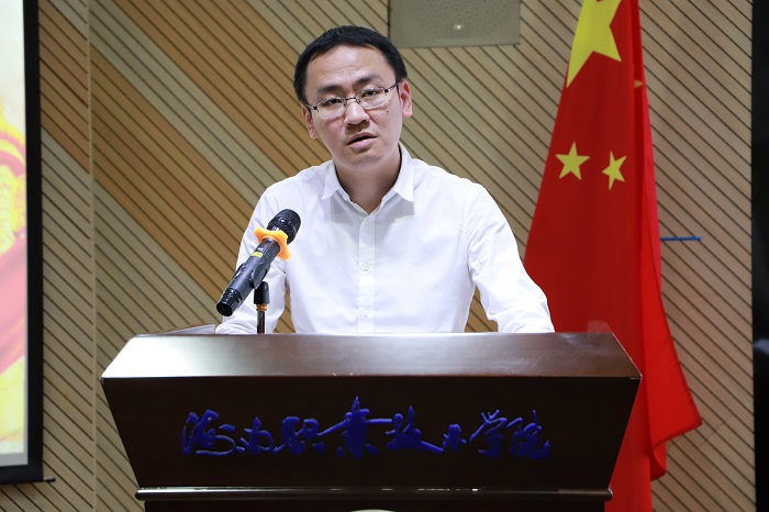 谈球吧体育官方指定端图片