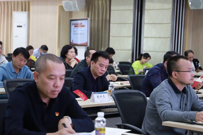 谈球吧体育指定入口图片