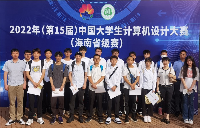 谈球吧体育手机版图片
