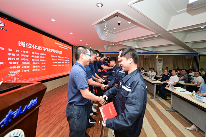 谈球吧体育赛事资讯平台图片