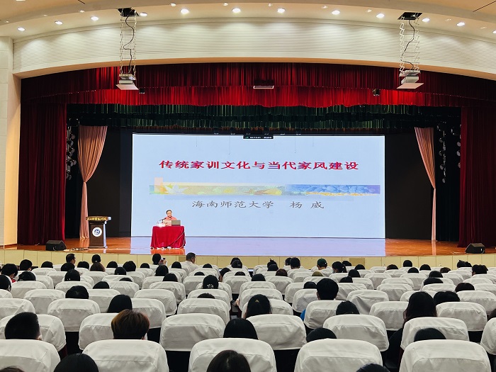 谈球吧体育备用网址图片