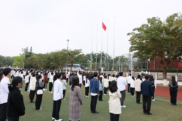 谈球吧体育指定入口图片