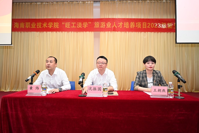 谈球吧体育备用网址图片