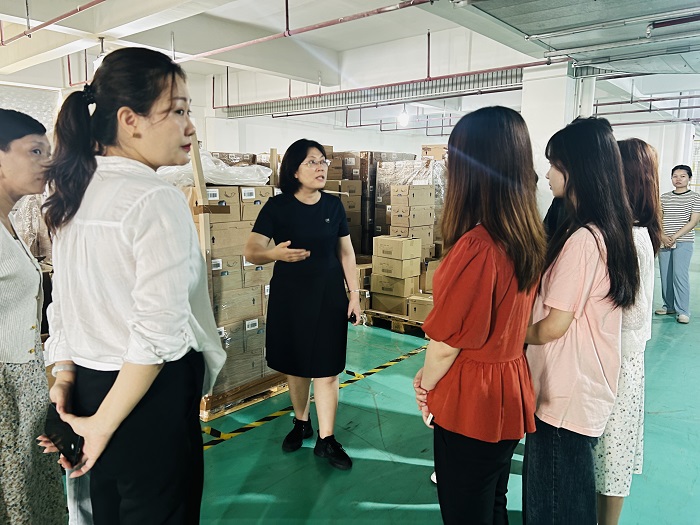 谈球吧体育指定入口图片