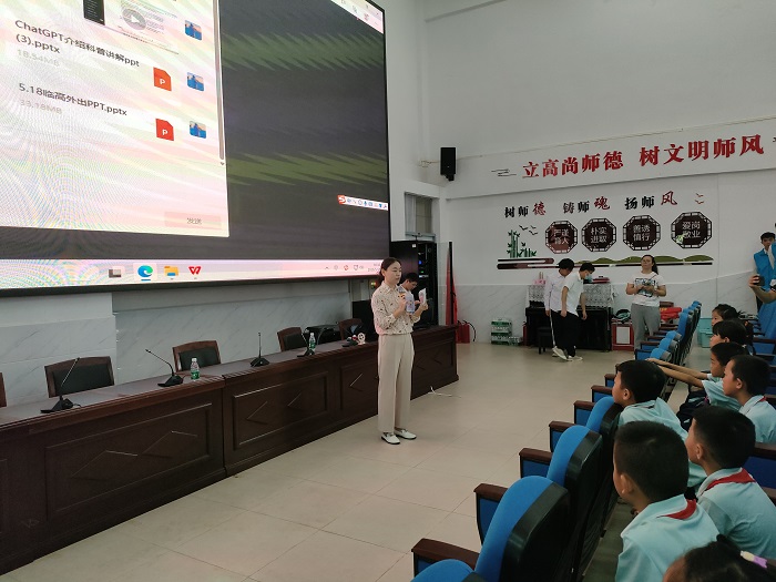 谈球吧体育指定入口图片