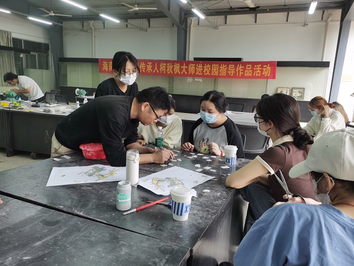 谈球吧体育平台图片