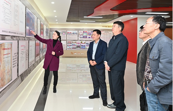 谈球吧体育直播图片