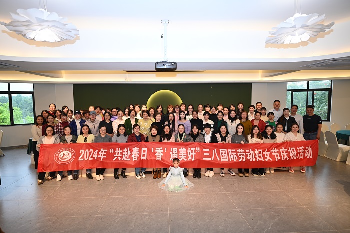 谈球吧体育指定通道图片