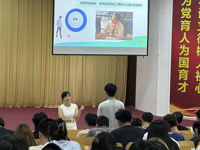 谈球吧体育备用网址图片