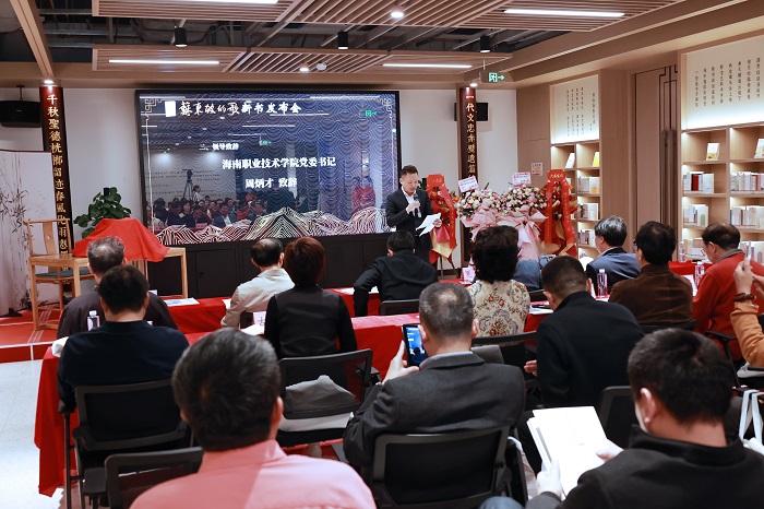 谈球吧体育备用网址图片