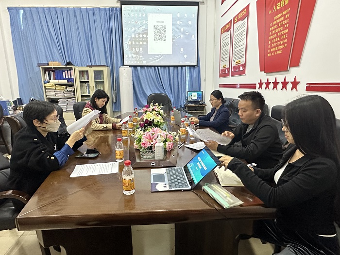谈球吧体育体育频道图片