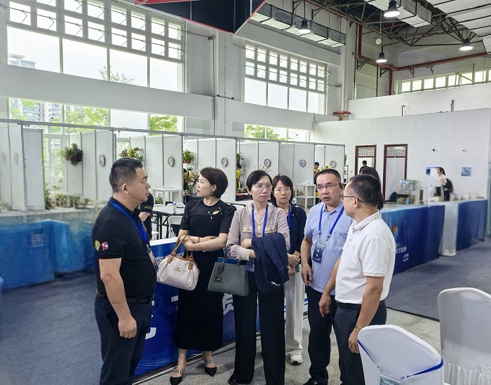 谈球吧体育指定入口图片