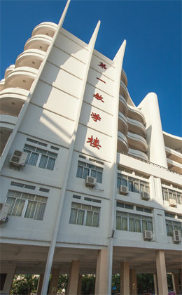 谈球吧体育体育频道图片