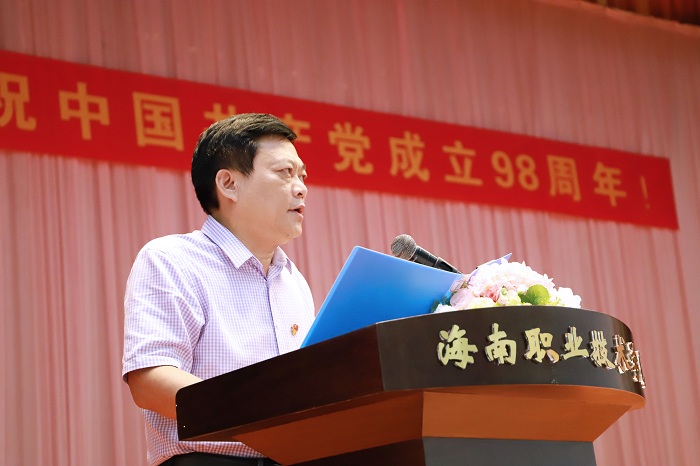 谈球吧体育客户端图片