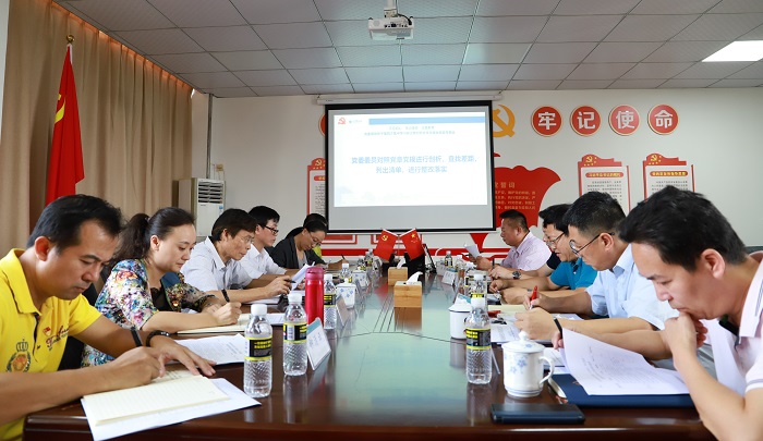 谈球吧体育APP下载图片