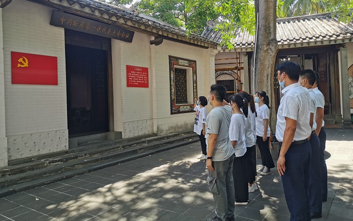 谈球吧体育欧冠直播图片